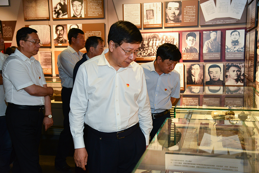 b体育(中国)官方网站