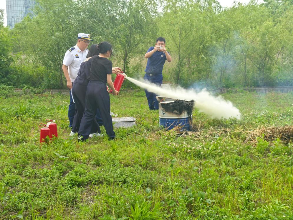 b体育(中国)官方网站